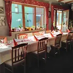 Hotel Lukas 3*