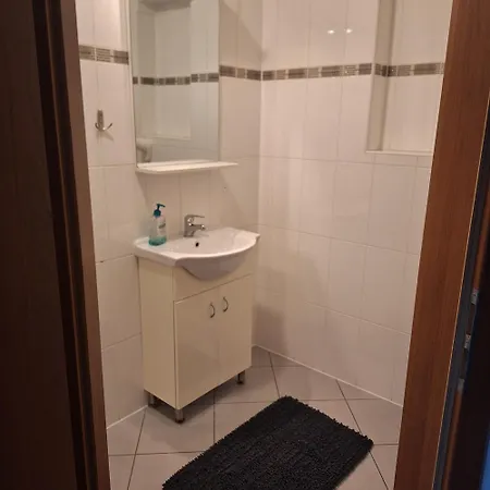Otel Lukas 3*