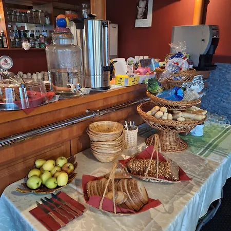 Lukas 3* カルロヴィ・ヴァリ