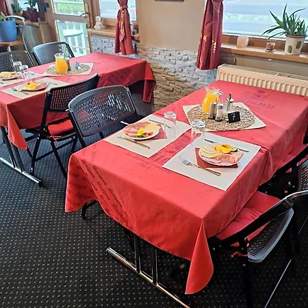 Lukas Hotel