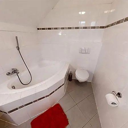 Hotel Lukas