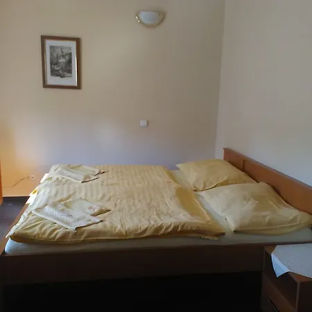 Lukas カルロヴィ・ヴァリ