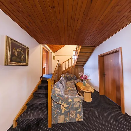 Otel Lukas 3*