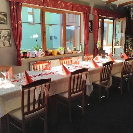 Otel Lukas 3*